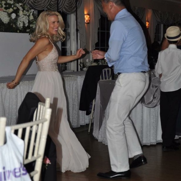 Meet your Posher, Jennifer - Picture 2 of 8